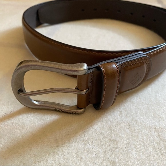 Columbia Men's Brown Leather Belt Size 42 - Picture 1 of 7